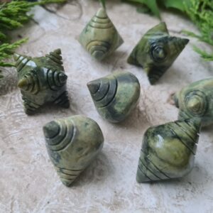 Serpentine stone Chumpi Stones