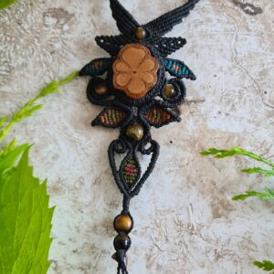 Ayahuasca slice intricate macrame flower necklace